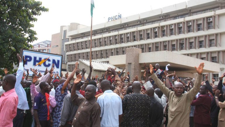 Darkness Looms Over Nigeria As Electricity Workers Prepare for Strike